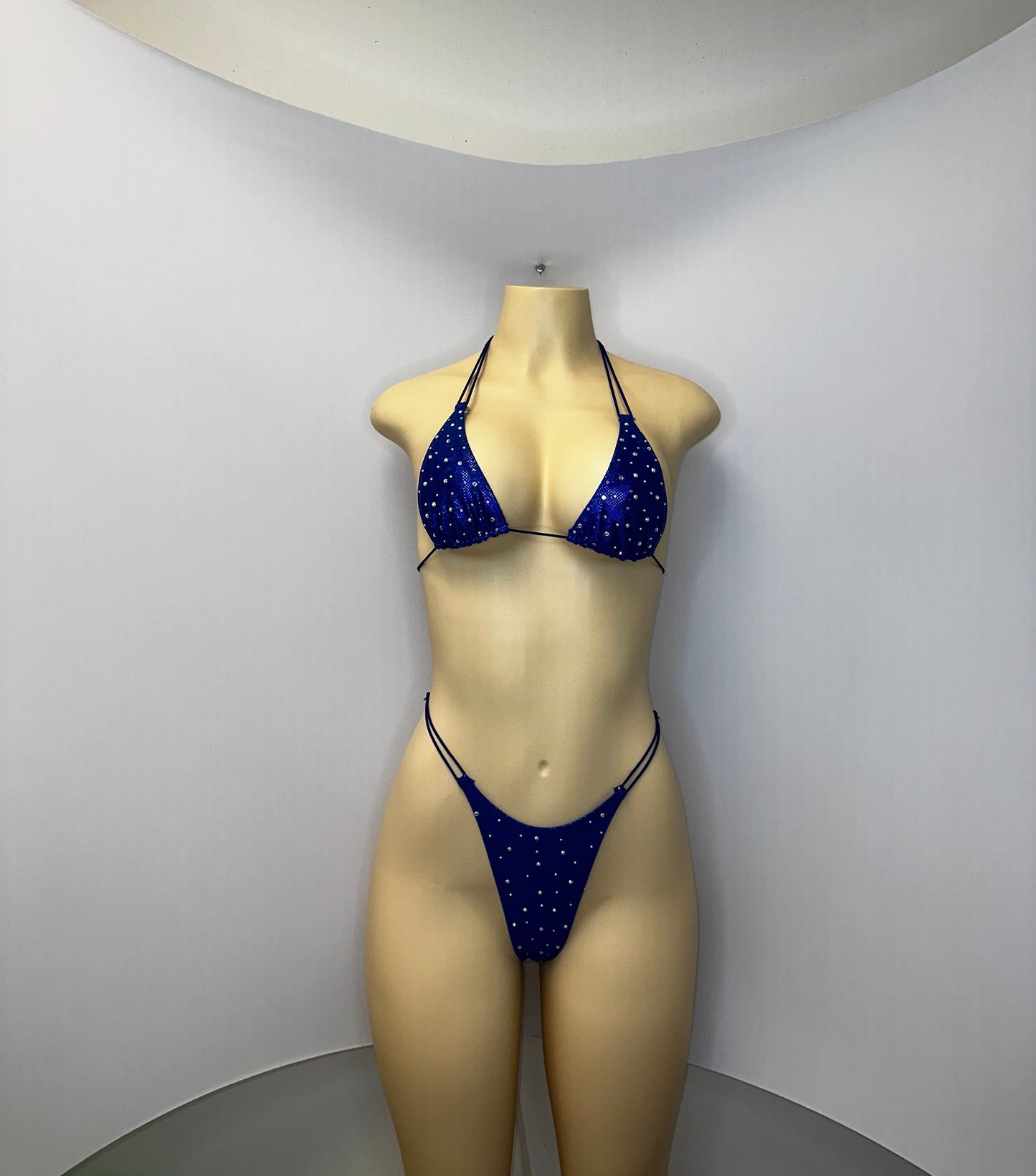 10B Set Susi – Rhinestone Micro Bikini – Exotic Dancer Stagewear for Women – Stage & Clubwear Outfit King Thong