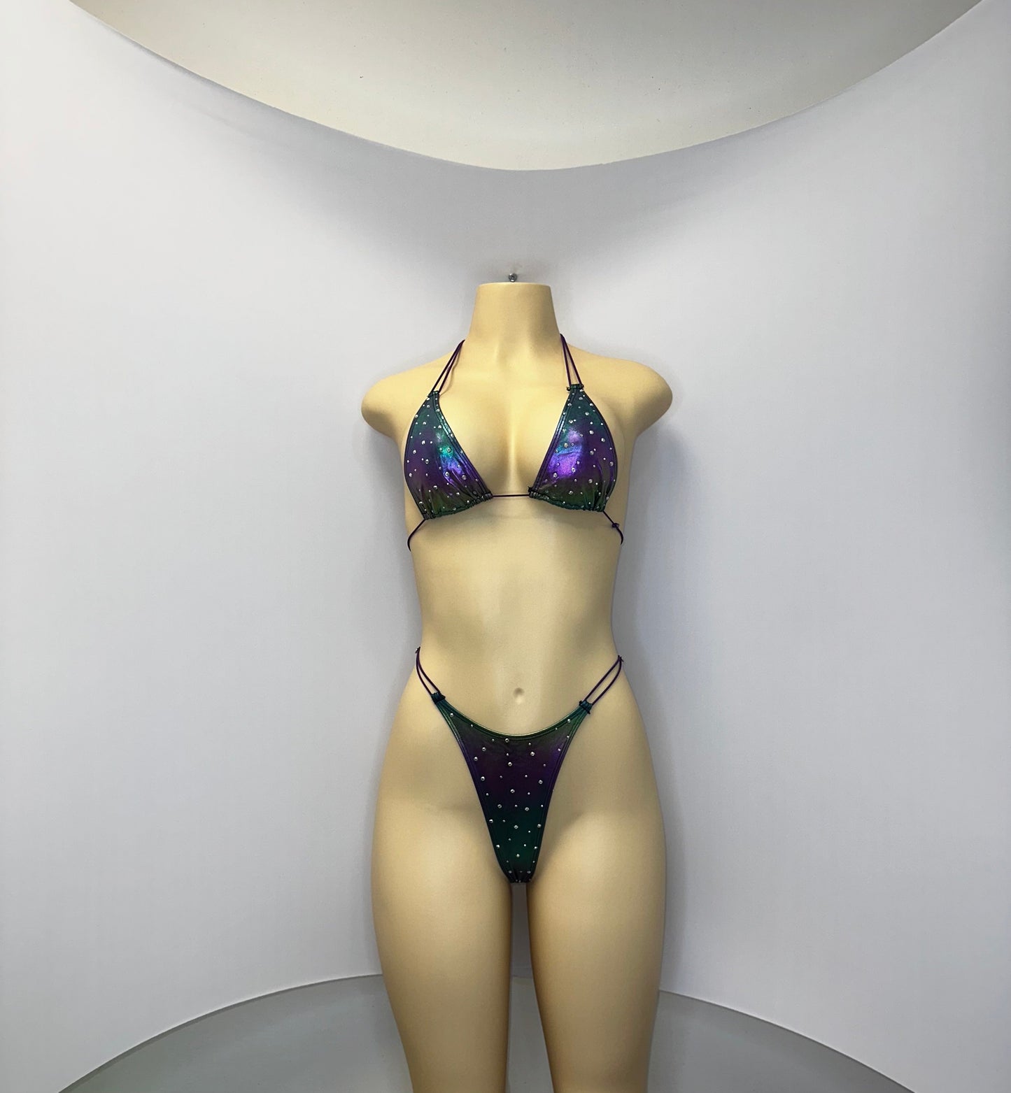 10B Set Susi – Rhinestone Micro Bikini – Exotic Dancer Stagewear for Women – Stage & Clubwear Outfit King Thong