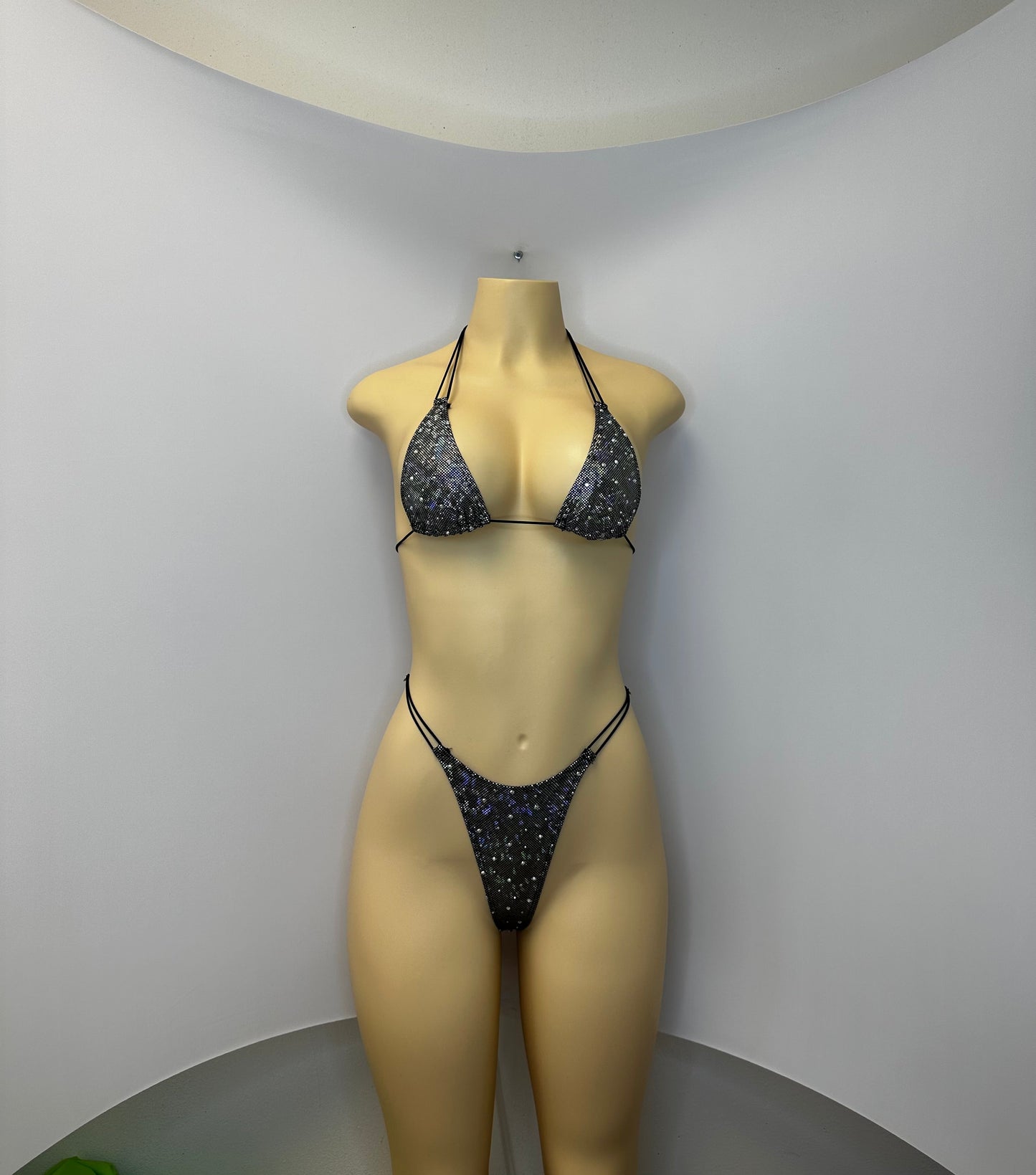 10B Set Susi – Rhinestone Micro Bikini – Exotic Dancer Stagewear for Women – Stage & Clubwear Outfit King Thong