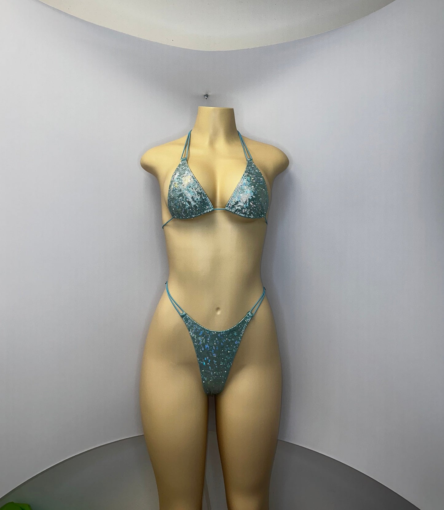 10B Set Susi – Rhinestone Micro Bikini – Exotic Dancer Stagewear for Women – Stage & Clubwear Outfit King Thong