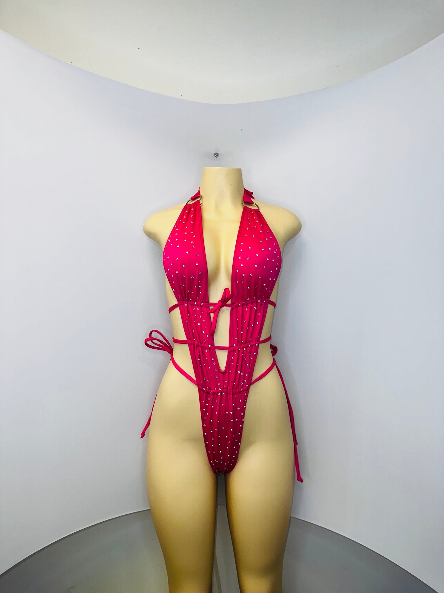 10A Body Atenea With Stones