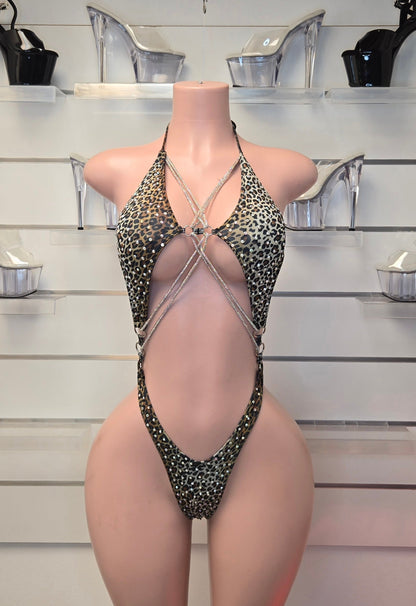10A Body Hilary with Two Rings, With Stones and with crystal cord